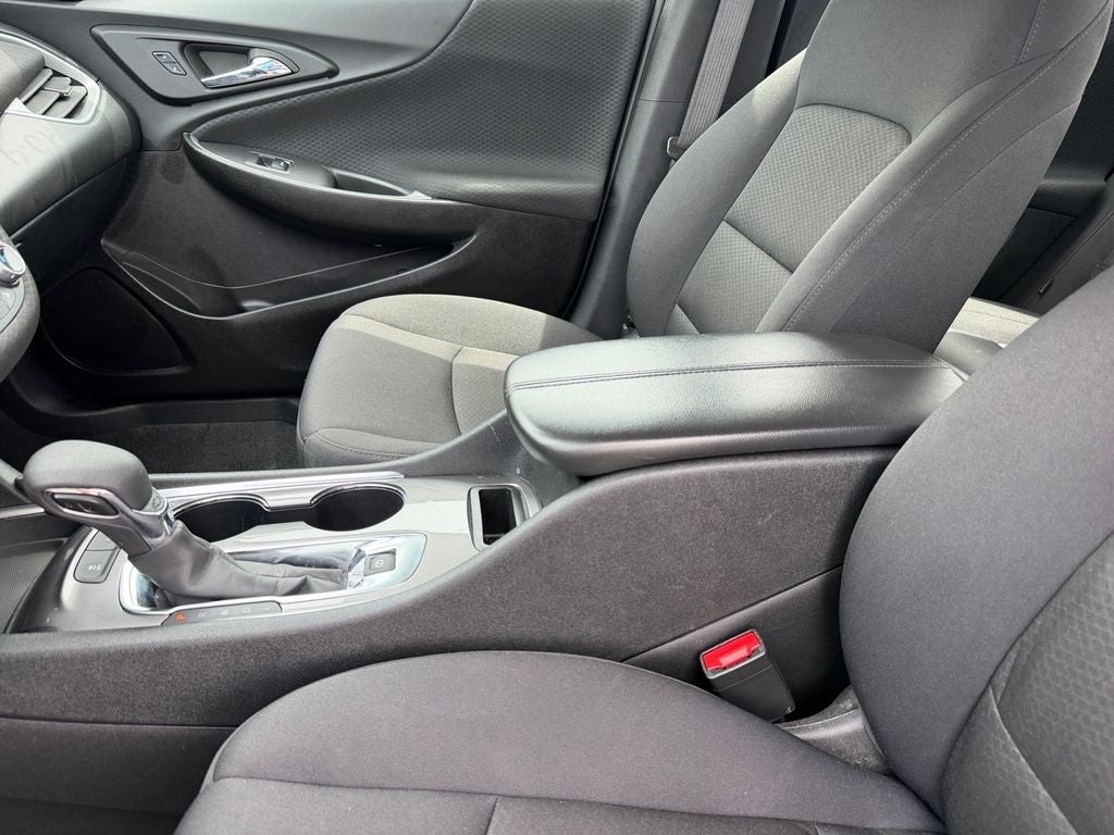 2025 Chevrolet Malibu LT