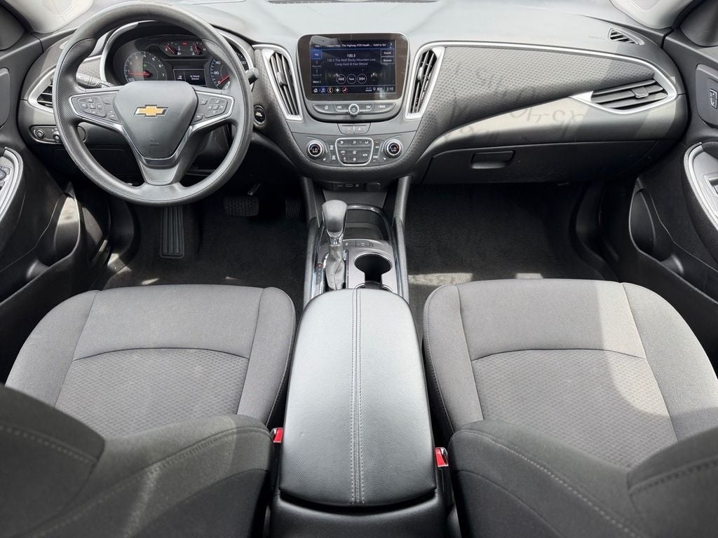 2025 Chevrolet Malibu LT