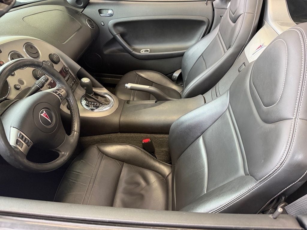 2007 Pontiac Solstice Base