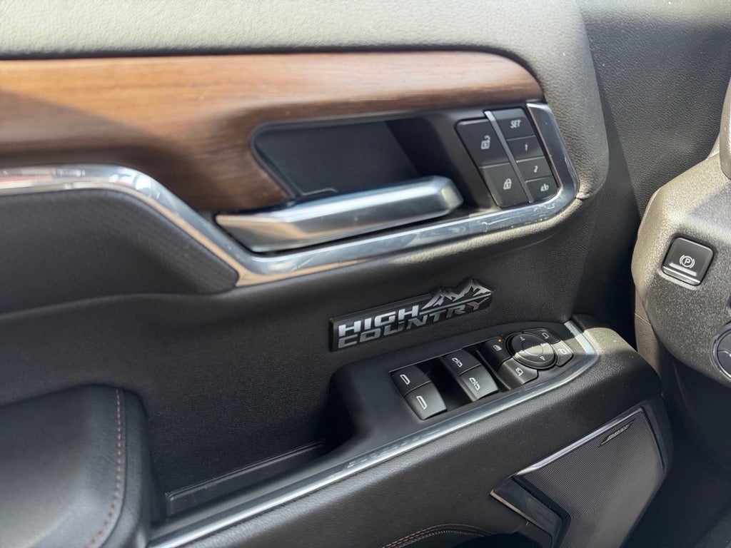 2024 Chevrolet Silverado High Country