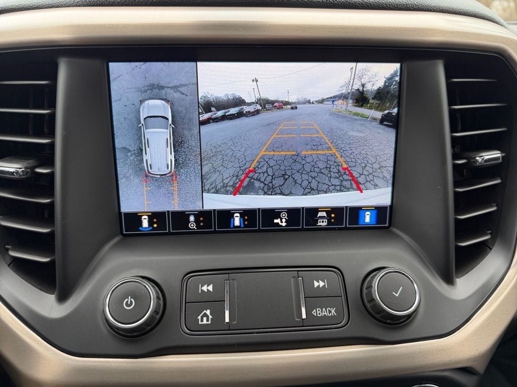 2021 GMC Acadia Denali