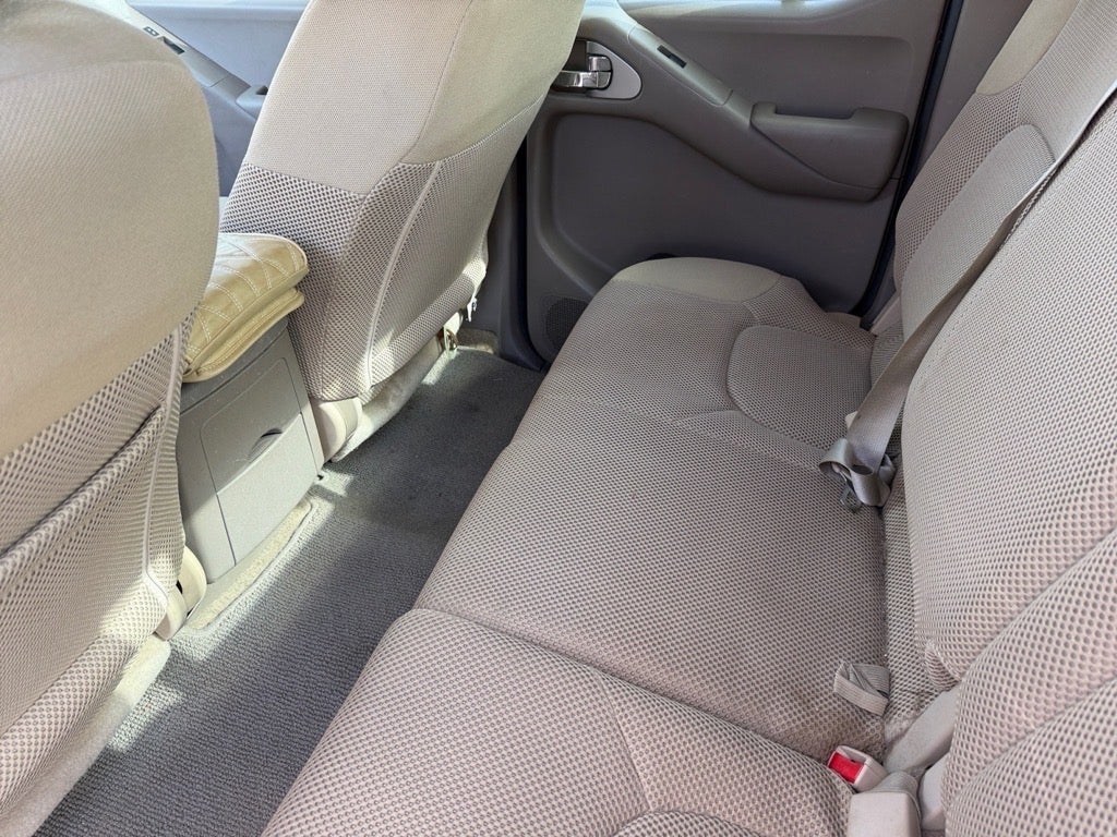 2015 Nissan Frontier SV