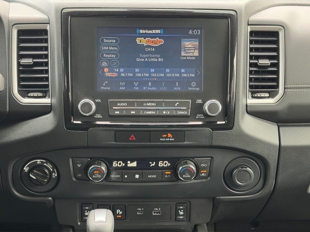 2022 Nissan Frontier SV