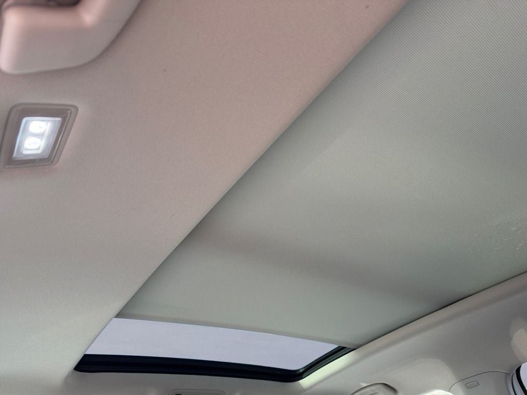 2024 Volkswagen Atlas 2.0T Peak Edition SE w/Technology