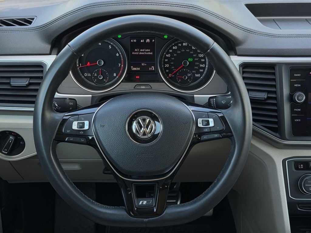 2019 Volkswagen Atlas 3.6L V6 SE w/Technology R-Line