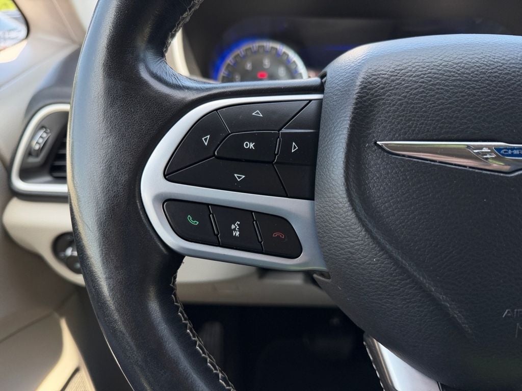 2021 Chrysler Pacifica Touring L