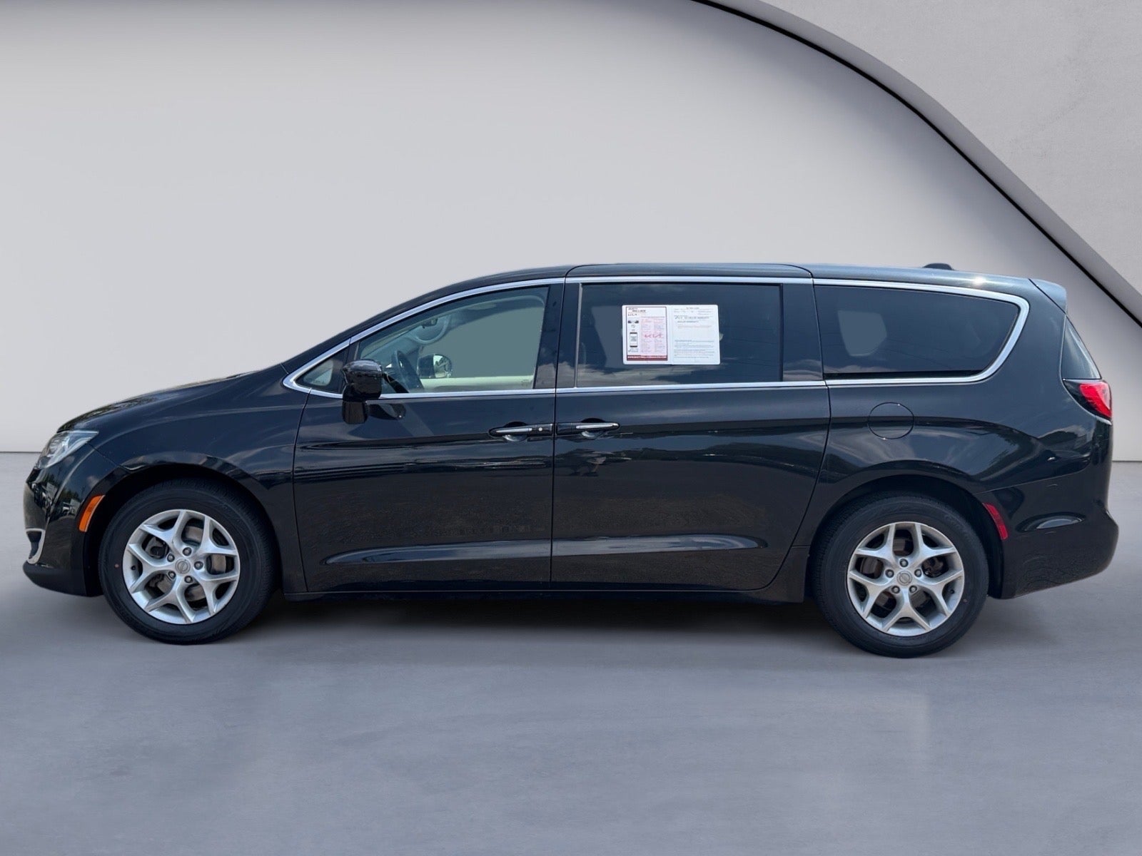 2018 Chrysler Pacifica Touring Plus