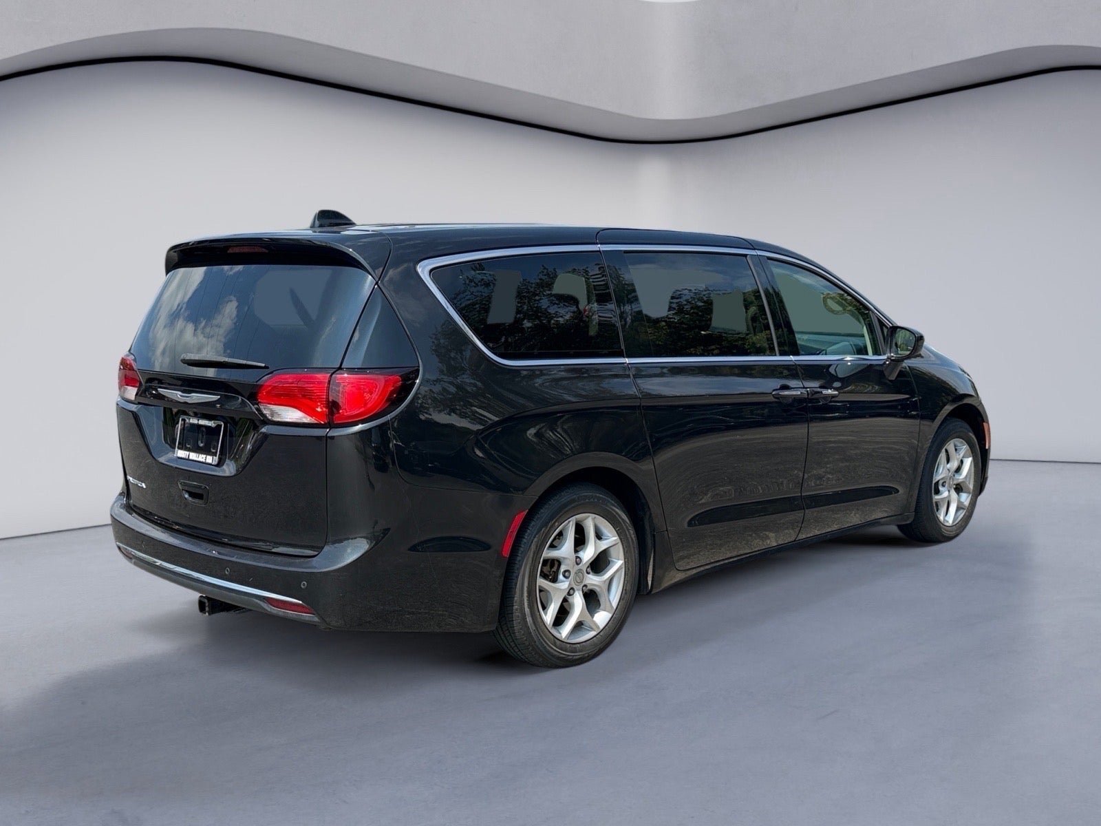2018 Chrysler Pacifica Touring Plus