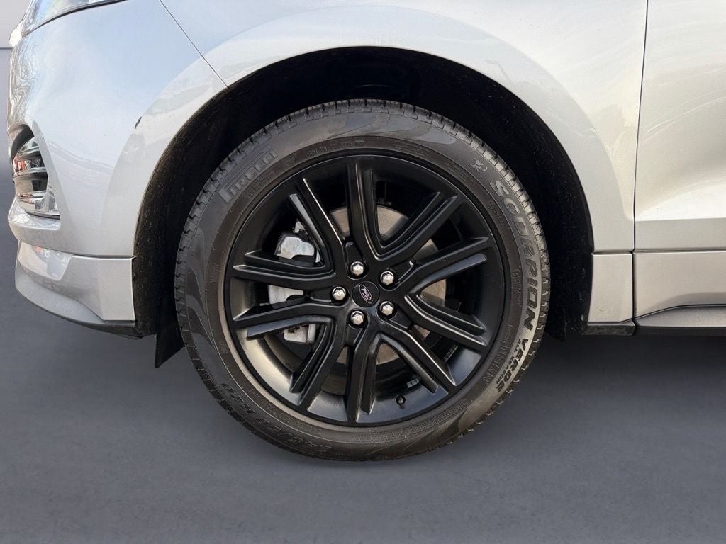 2023 Ford Edge ST-Line