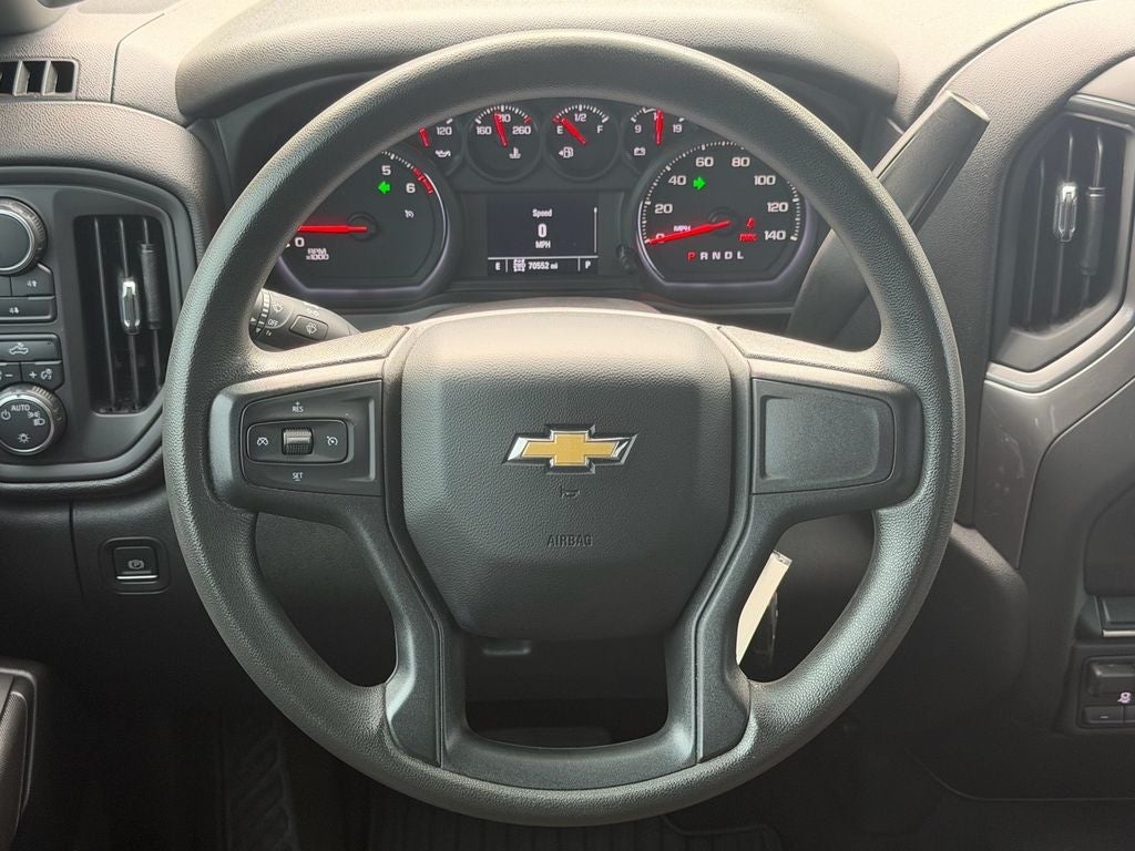 2023 Chevrolet Silverado Custom