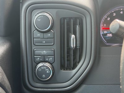 2023 Chevrolet Silverado Custom