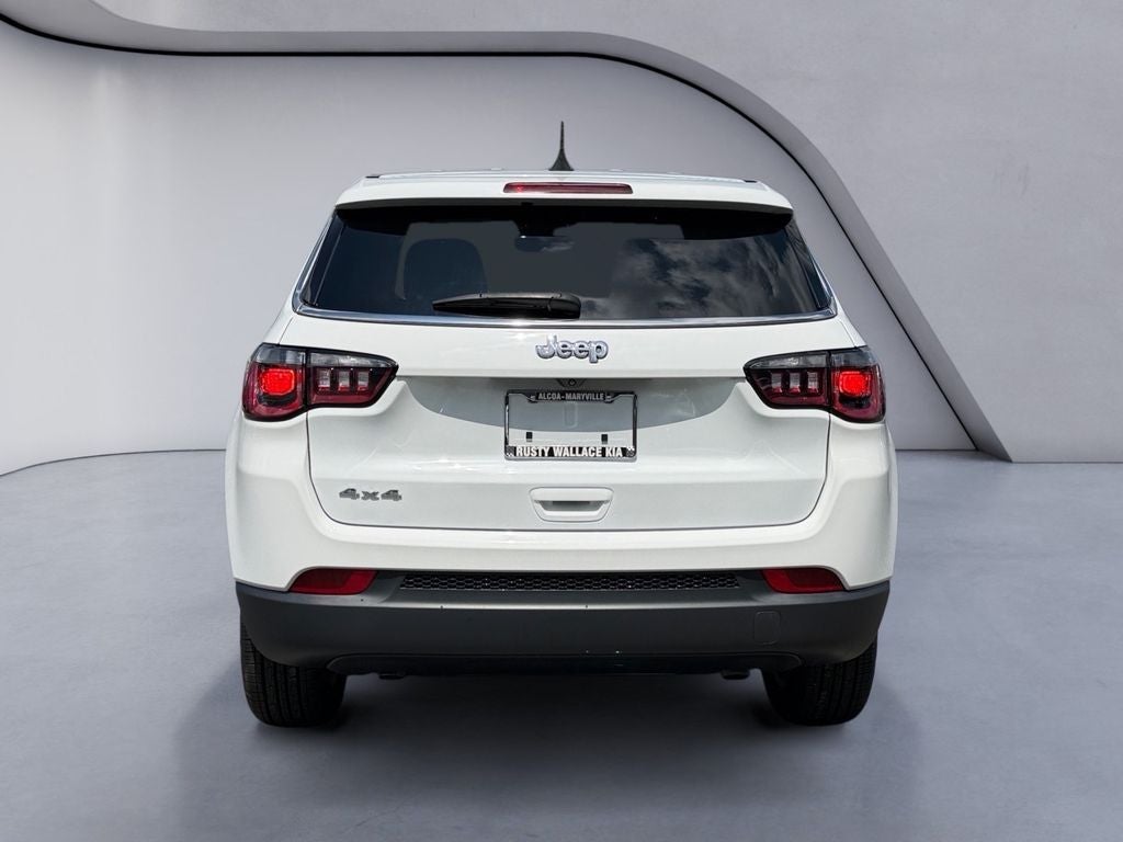 2024 Jeep Compass Sport