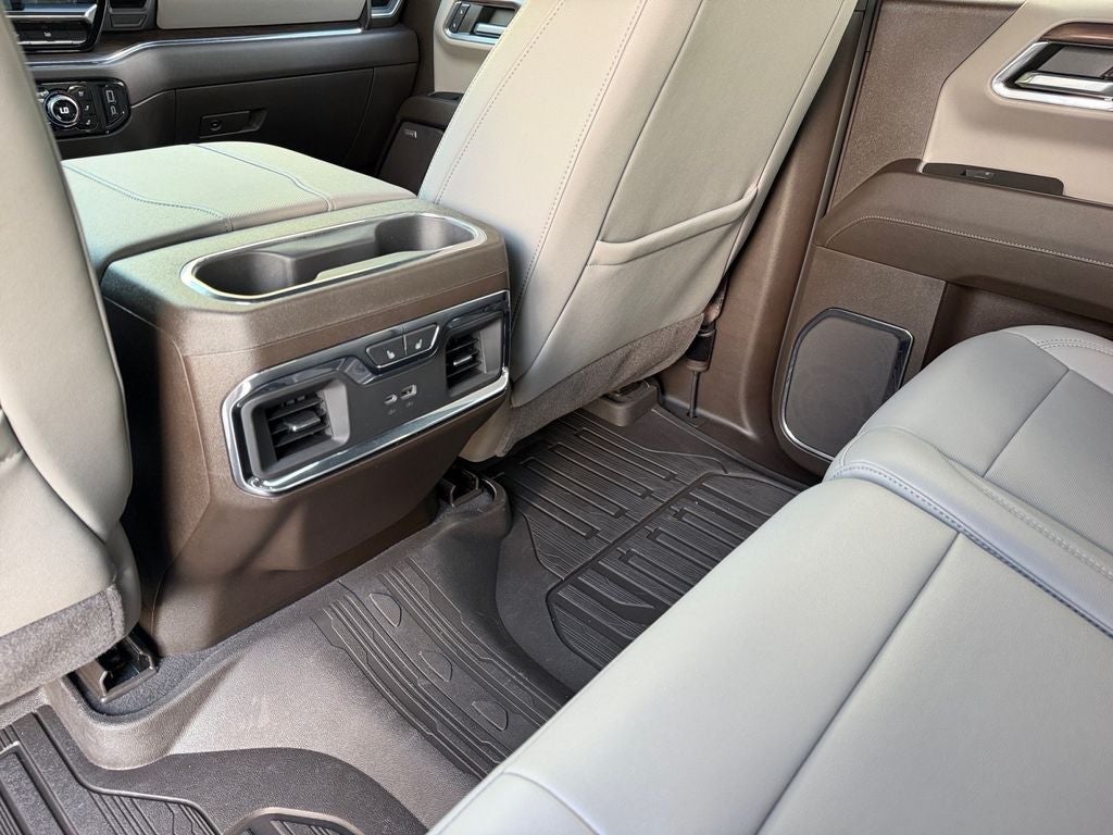 2024 GMC Sierra SLT