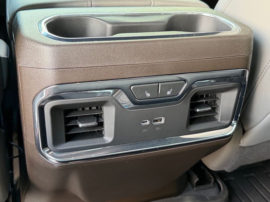 2024 GMC Sierra SLT