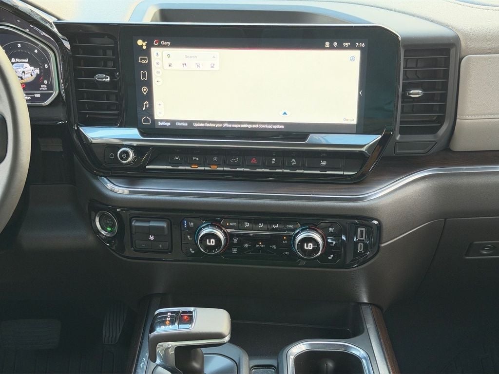 2024 GMC Sierra SLT