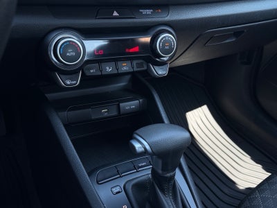 2022 Kia Rio S