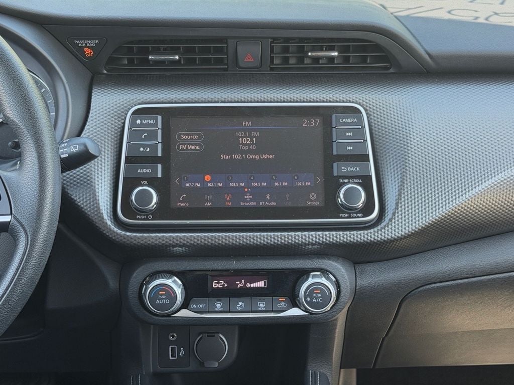 2020 Nissan Kicks SV