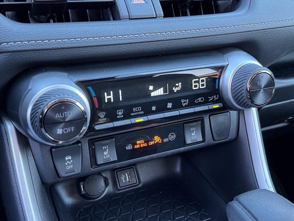 2025 Toyota RAV4 Hybrid Hybrid XLE