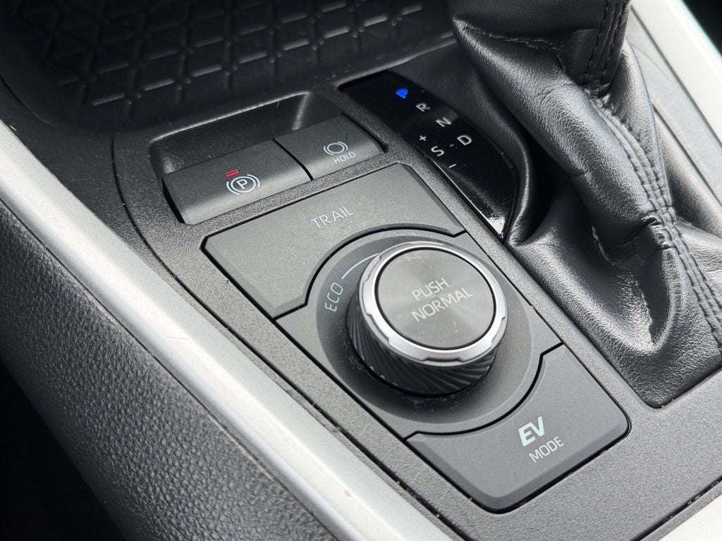 2025 Toyota RAV4 Hybrid Hybrid XLE