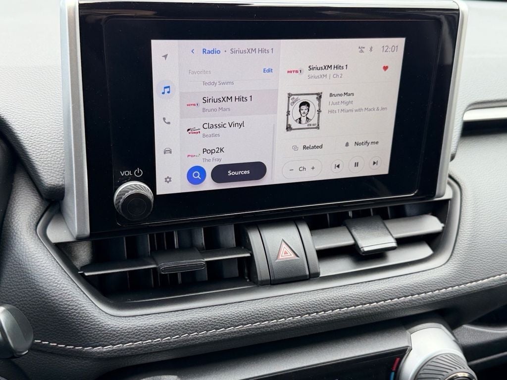 2025 Toyota RAV4 Hybrid Hybrid XLE