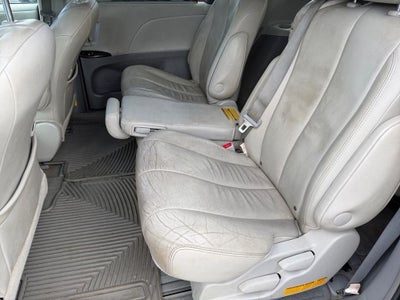2012 Toyota Sienna LE