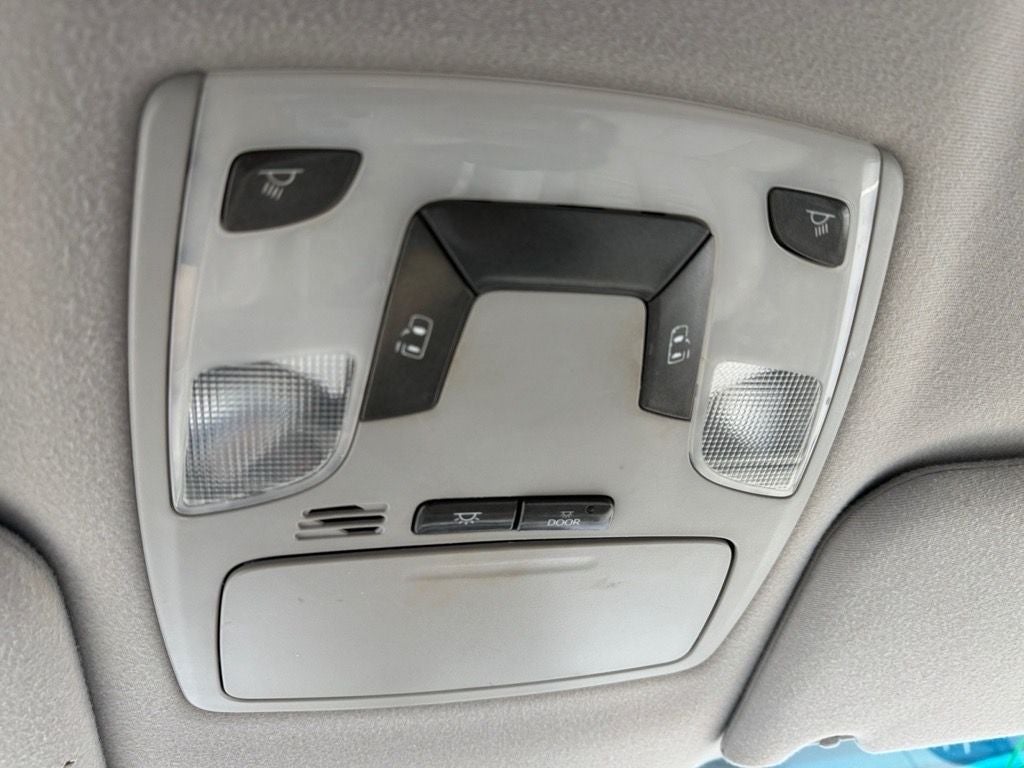 2012 Toyota Sienna LE