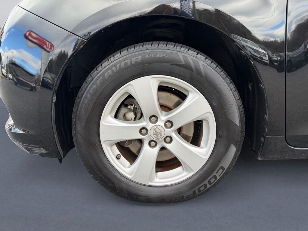 2012 Toyota Sienna LE