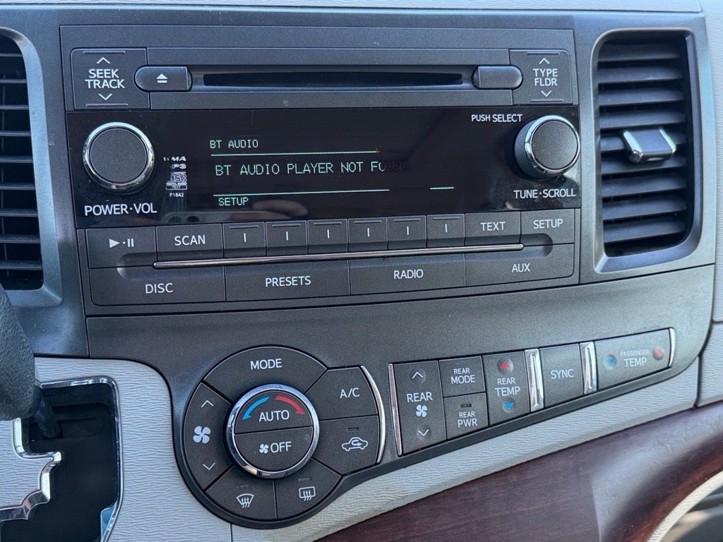 2013 Toyota Sienna XLE