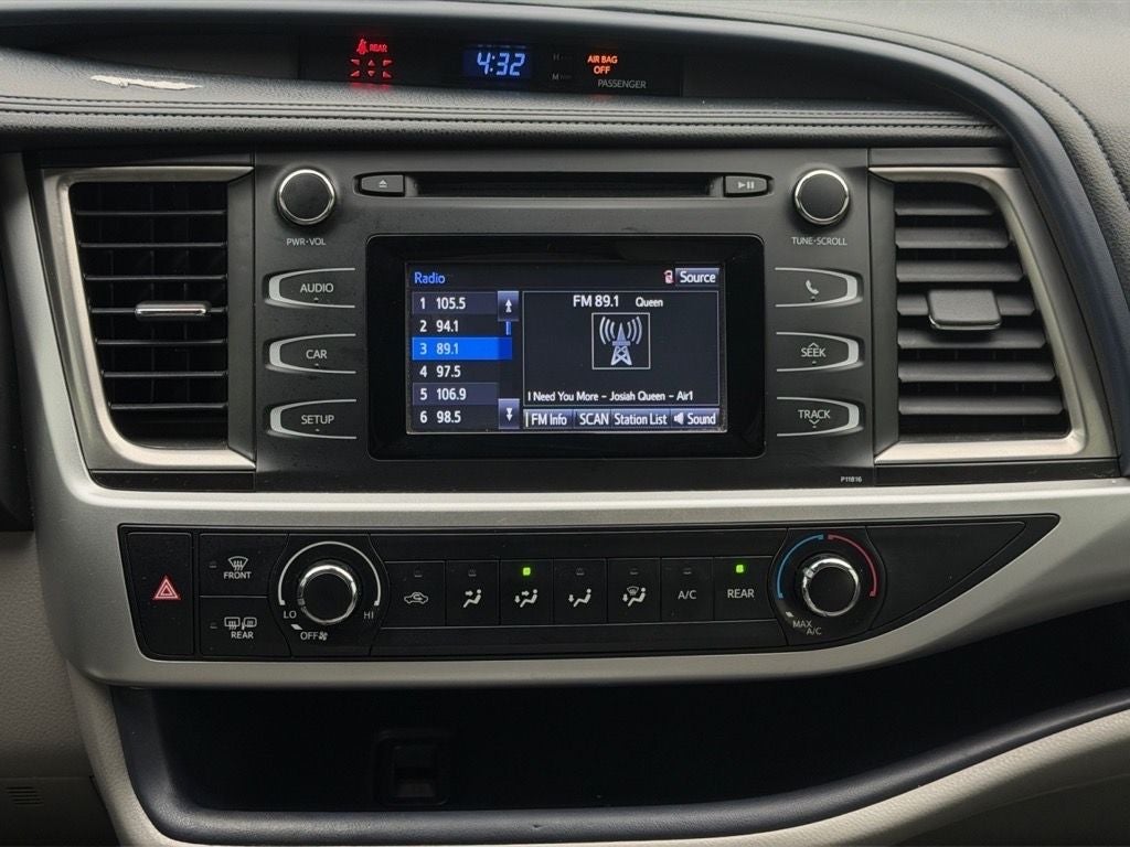 2019 Toyota Highlander LE