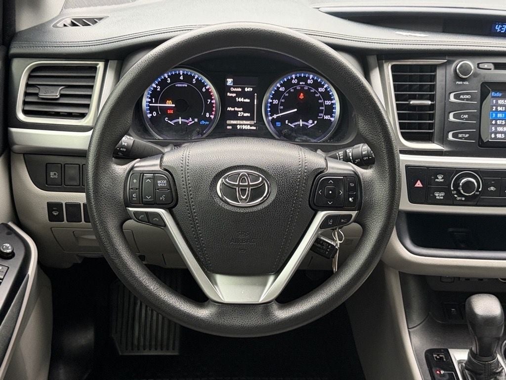 2019 Toyota Highlander LE