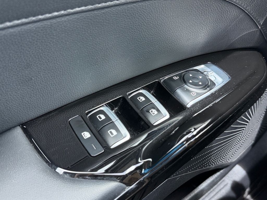 2023 Kia K5 EX