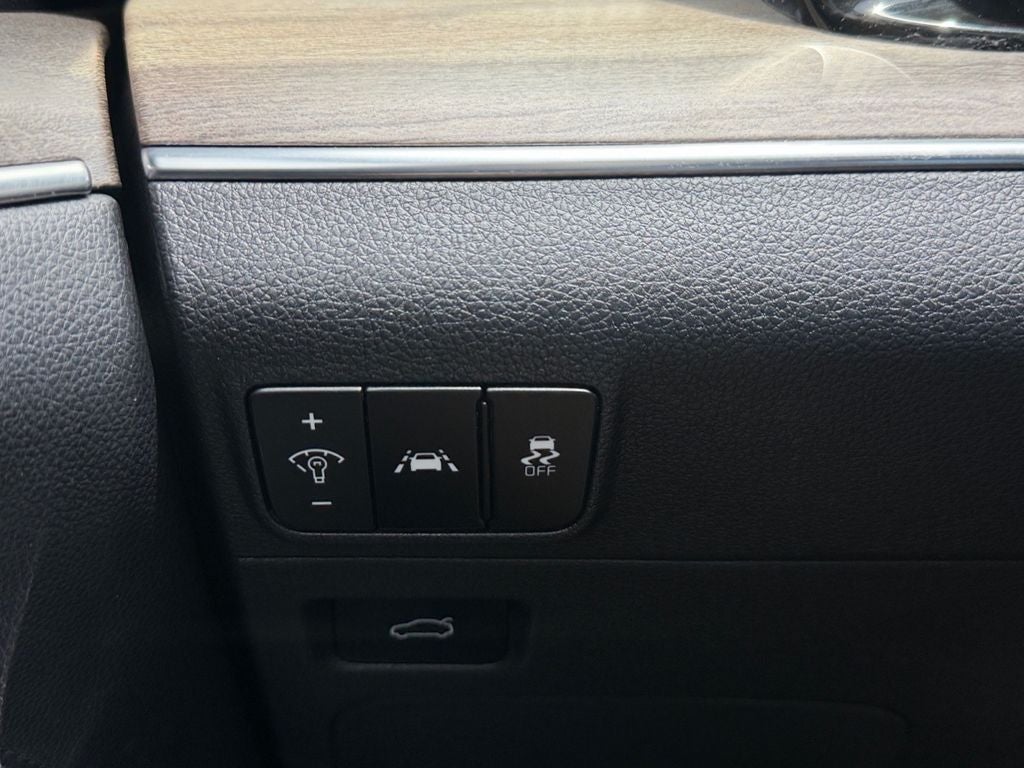 2023 Kia K5 EX