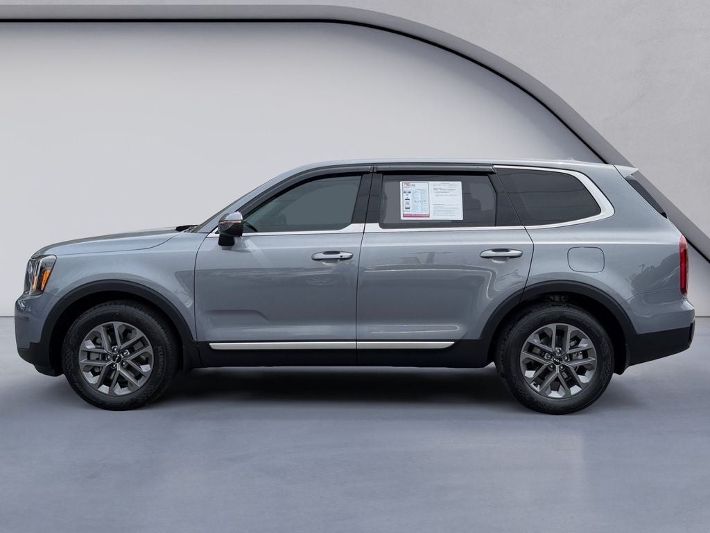 2023 Kia Telluride LX