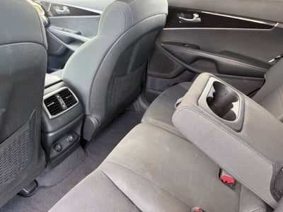 2020 Kia Sorento LX V6