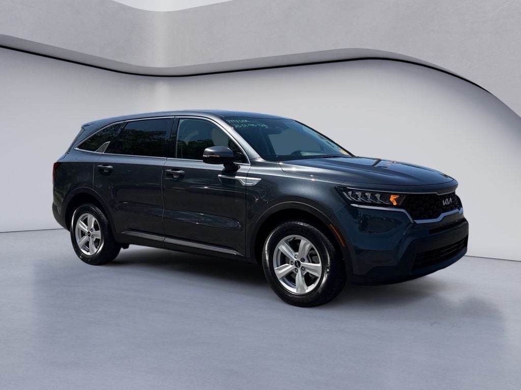 2023 Kia Sorento LX
