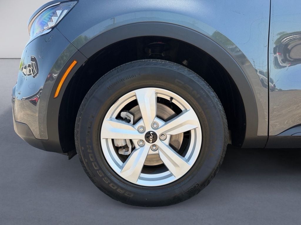 2023 Kia Sorento LX