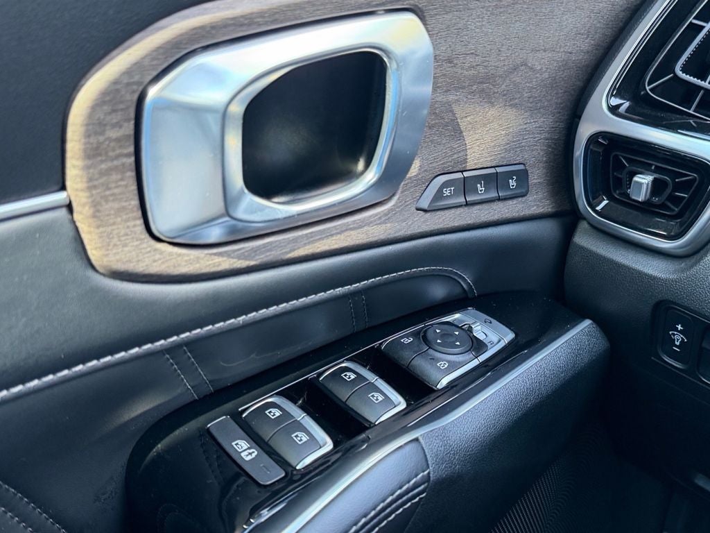 2023 Kia Sorento X-Line SX Prestige