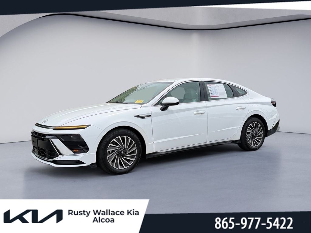 2024 Hyundai Sonata Hybrid