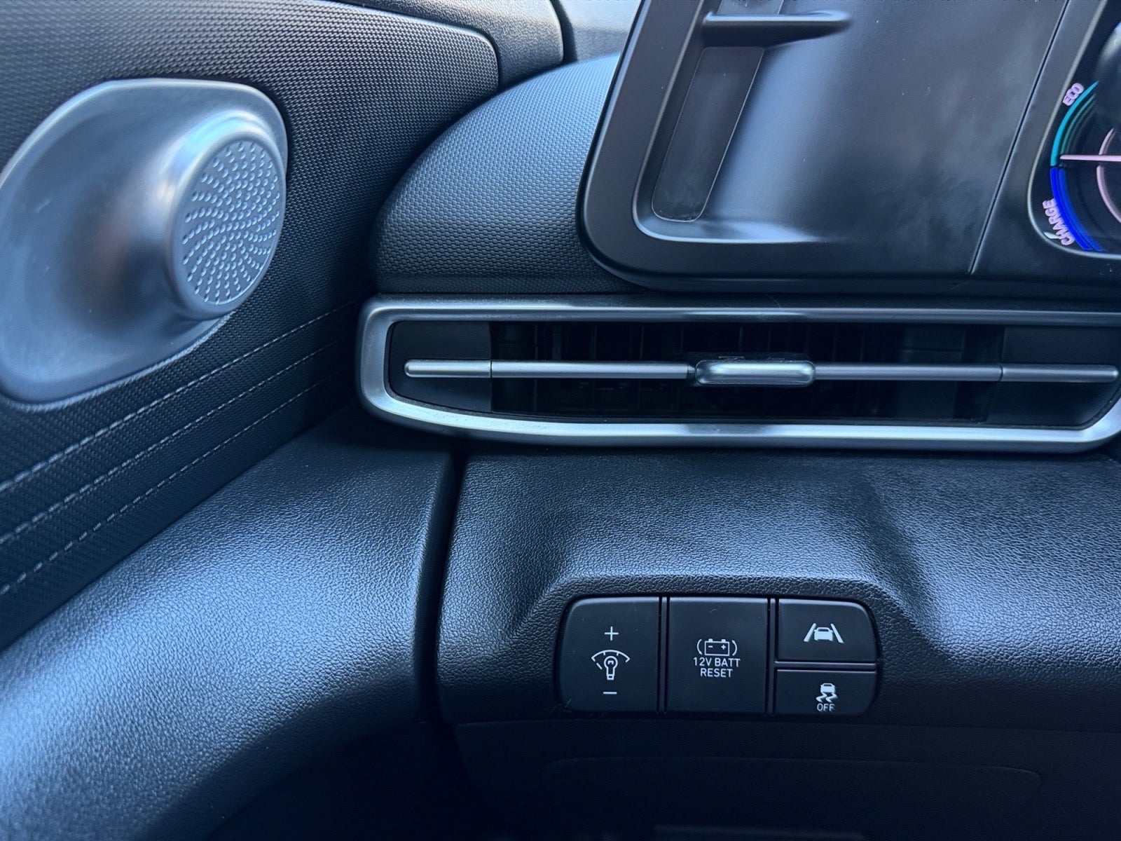 2023 Hyundai Elantra Hybrid Blue