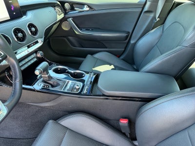 2023 Kia Stinger GT-Line