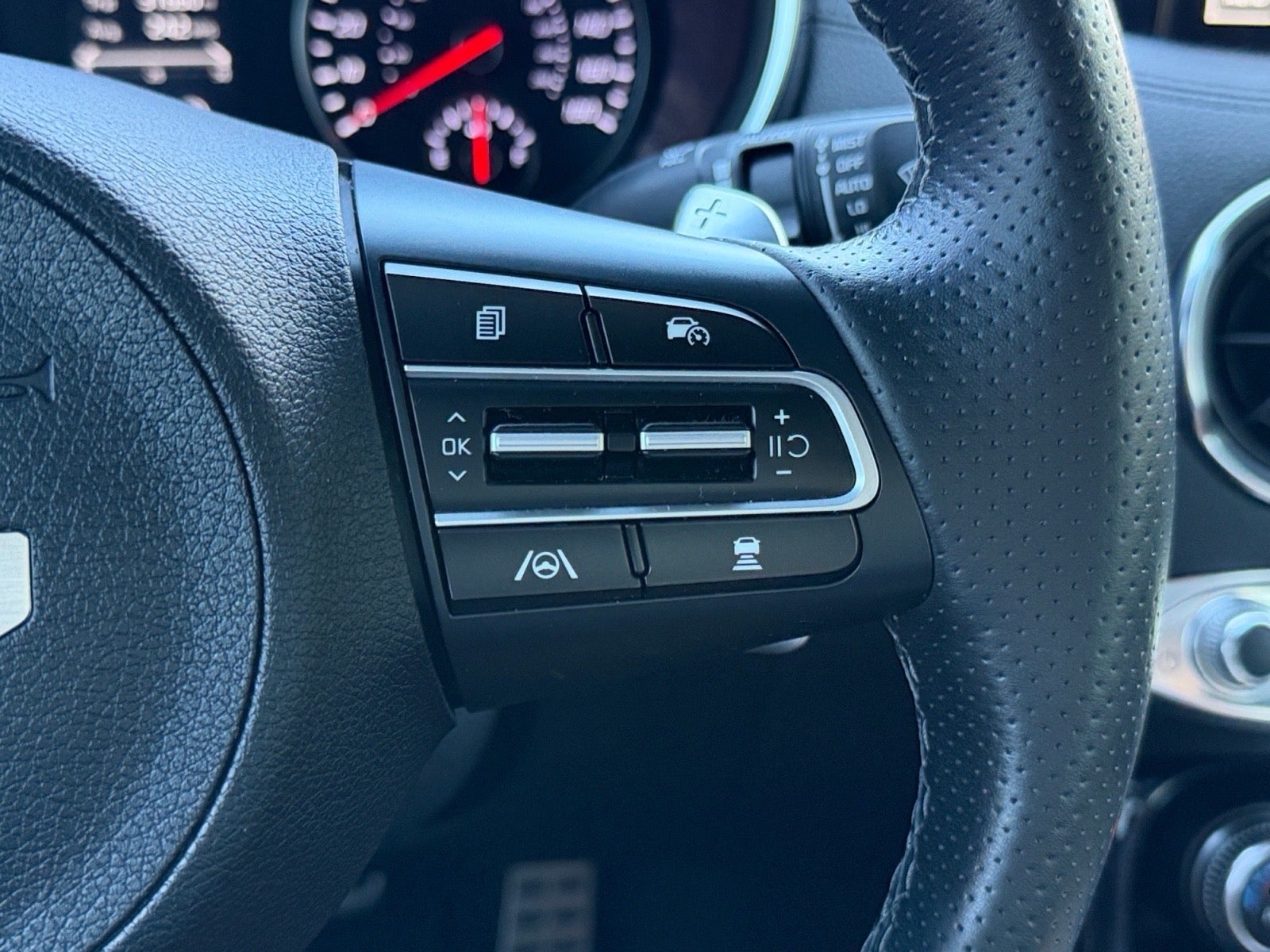 2023 Kia Stinger GT-Line