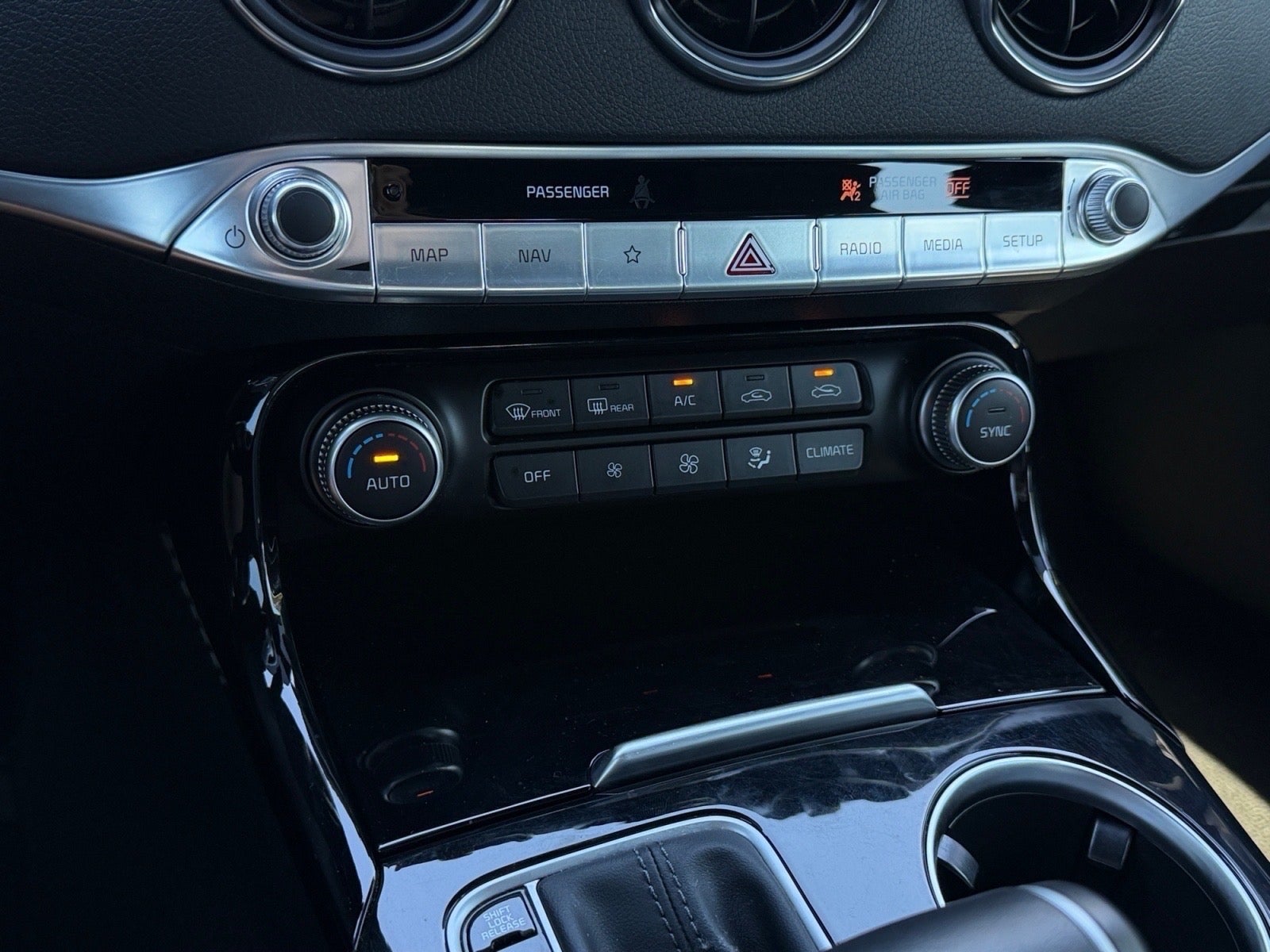 2023 Kia Stinger GT-Line