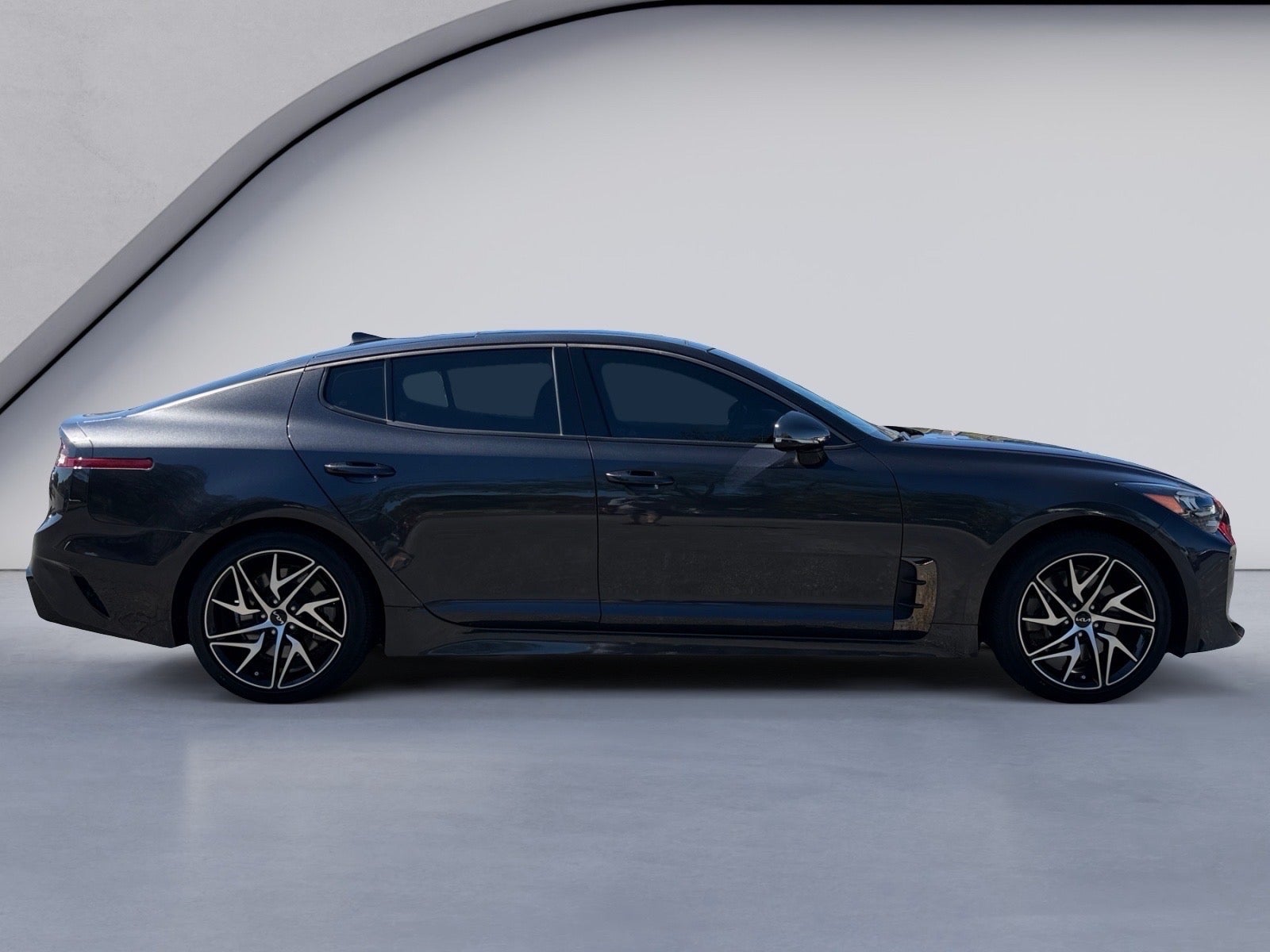 2023 Kia Stinger GT-Line