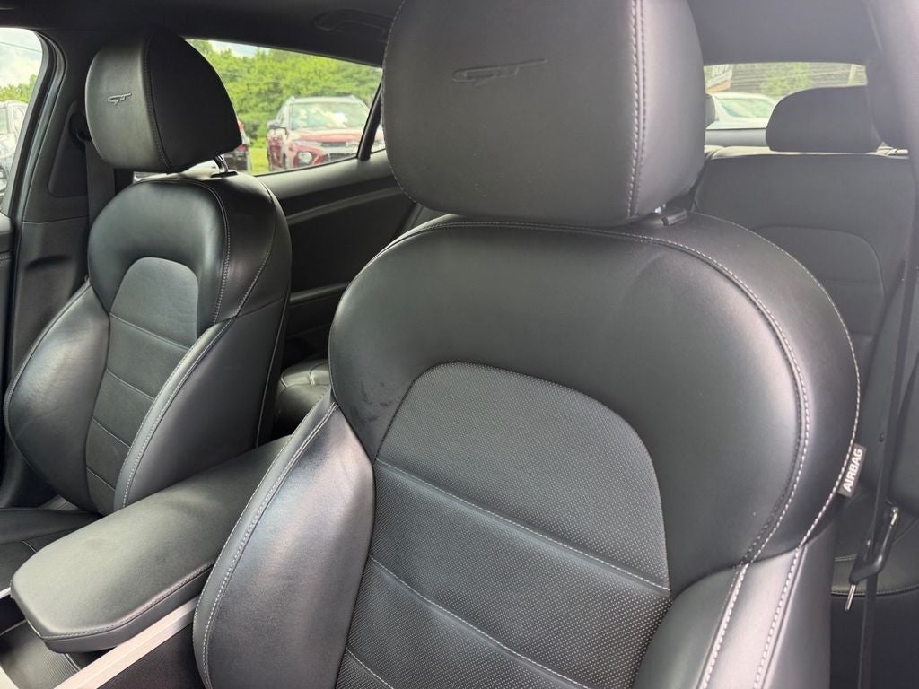 2019 Kia Stinger GT2