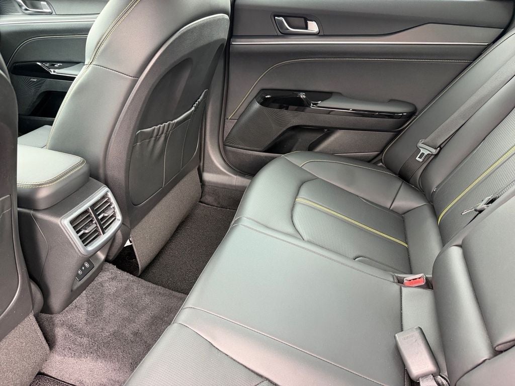 2025 Kia K5 GT