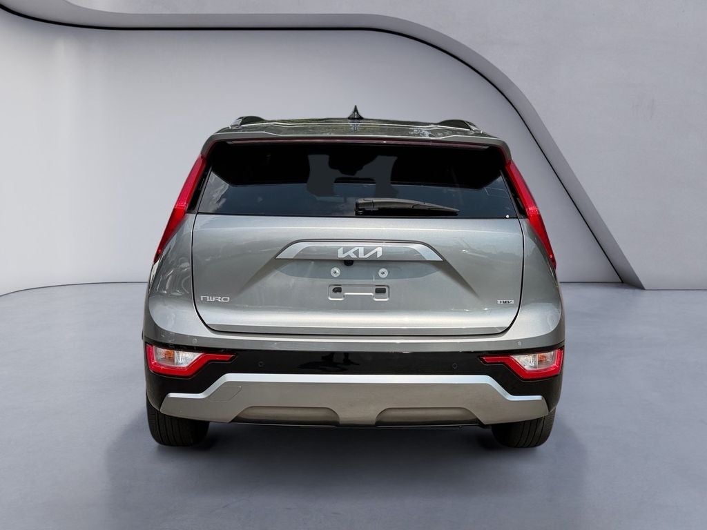 2023 Kia Niro SX