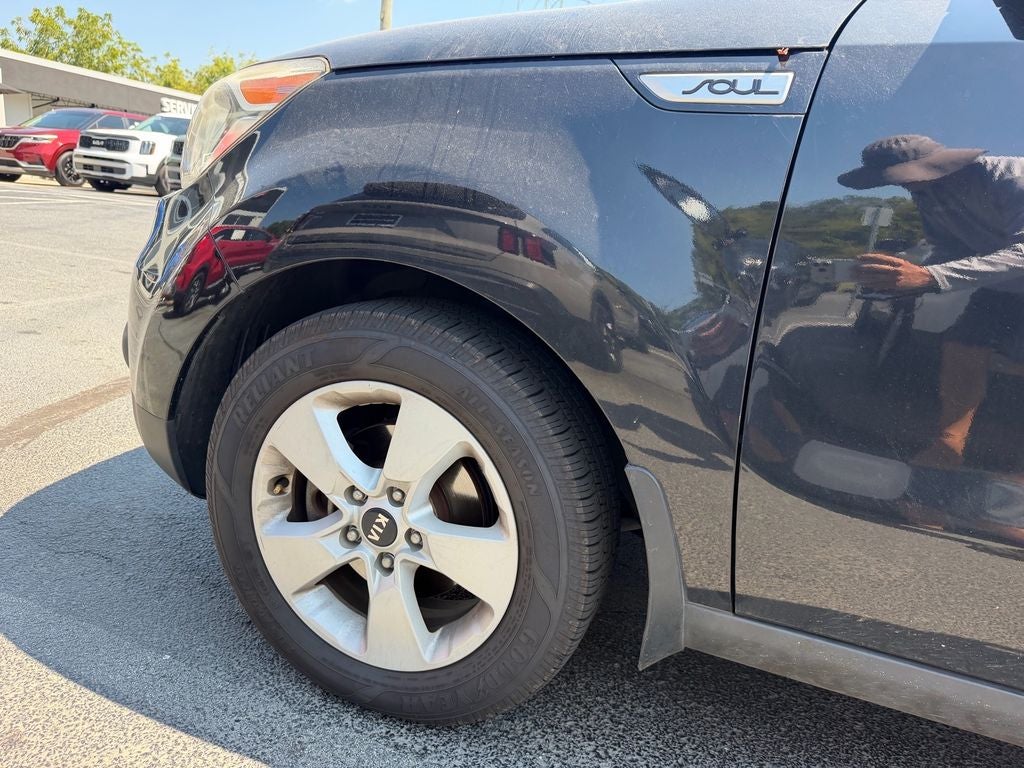 2019 Kia Soul Base