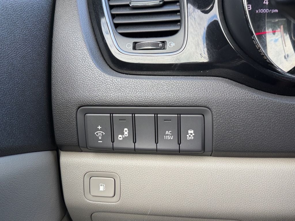 2018 Kia Sedona SX