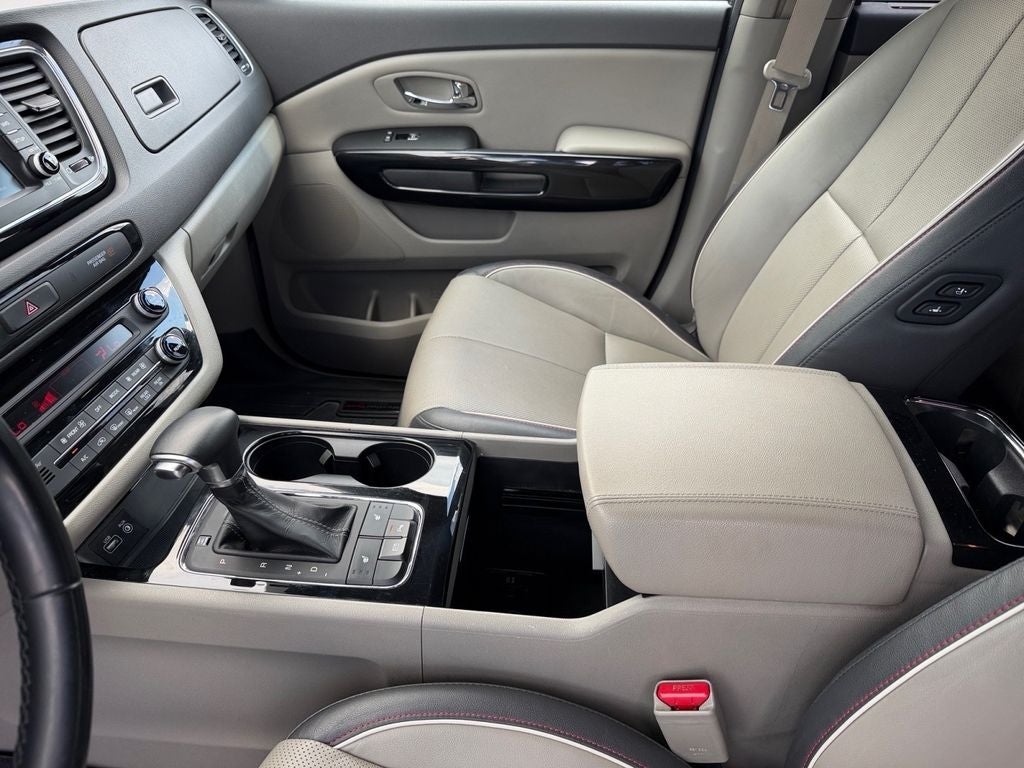 2017 Kia Sedona EX