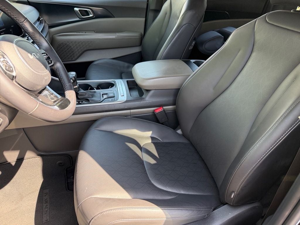 2025 Kia Carnival LXS